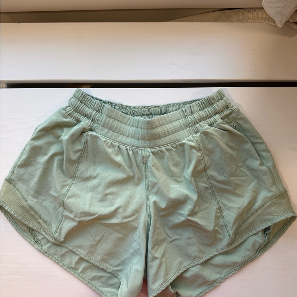 Lululemon Athletica Green Athletic Shorts Lightweight Breathable
